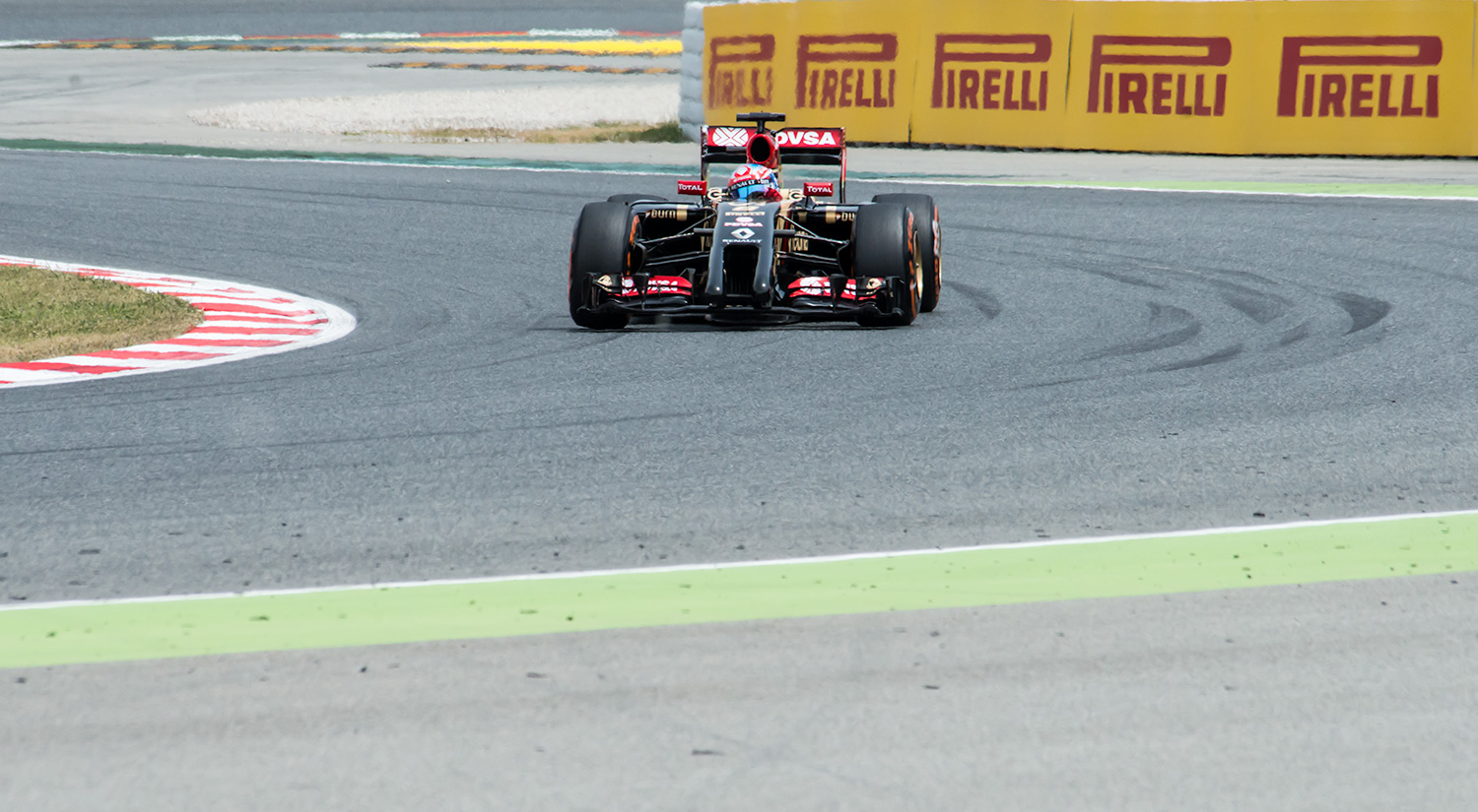 Romain Grosjean - Lotus,  Circuit de Catalunya, Barcelona, Spain, 2014