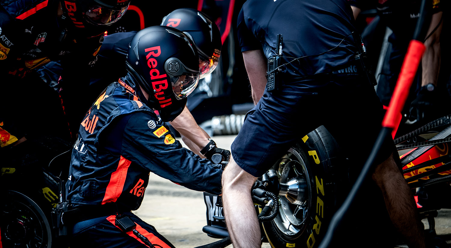 Red Bull Racing pit stop, Circuit de Catalunya,  2018