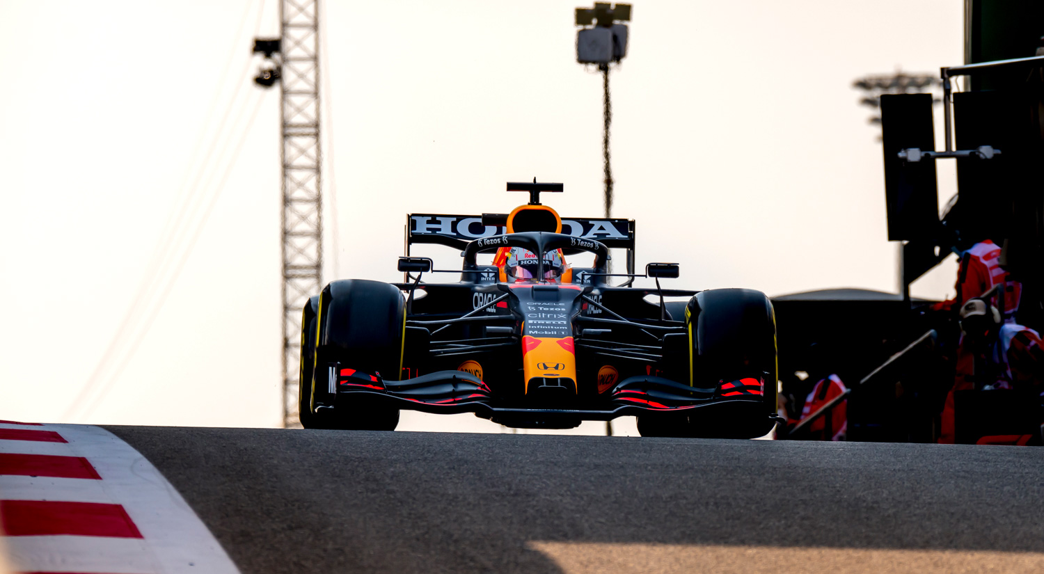Max Verstappen - Red Bull Racing, Yas Marina Circuit, 2021