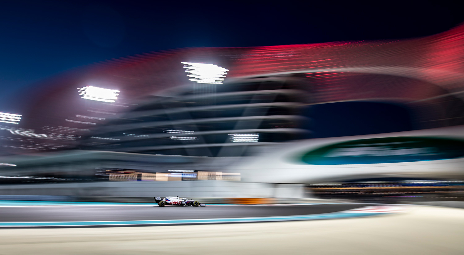 Nikita Mazepin - Haas F1 Team, Yas Marina Circuit, 2021