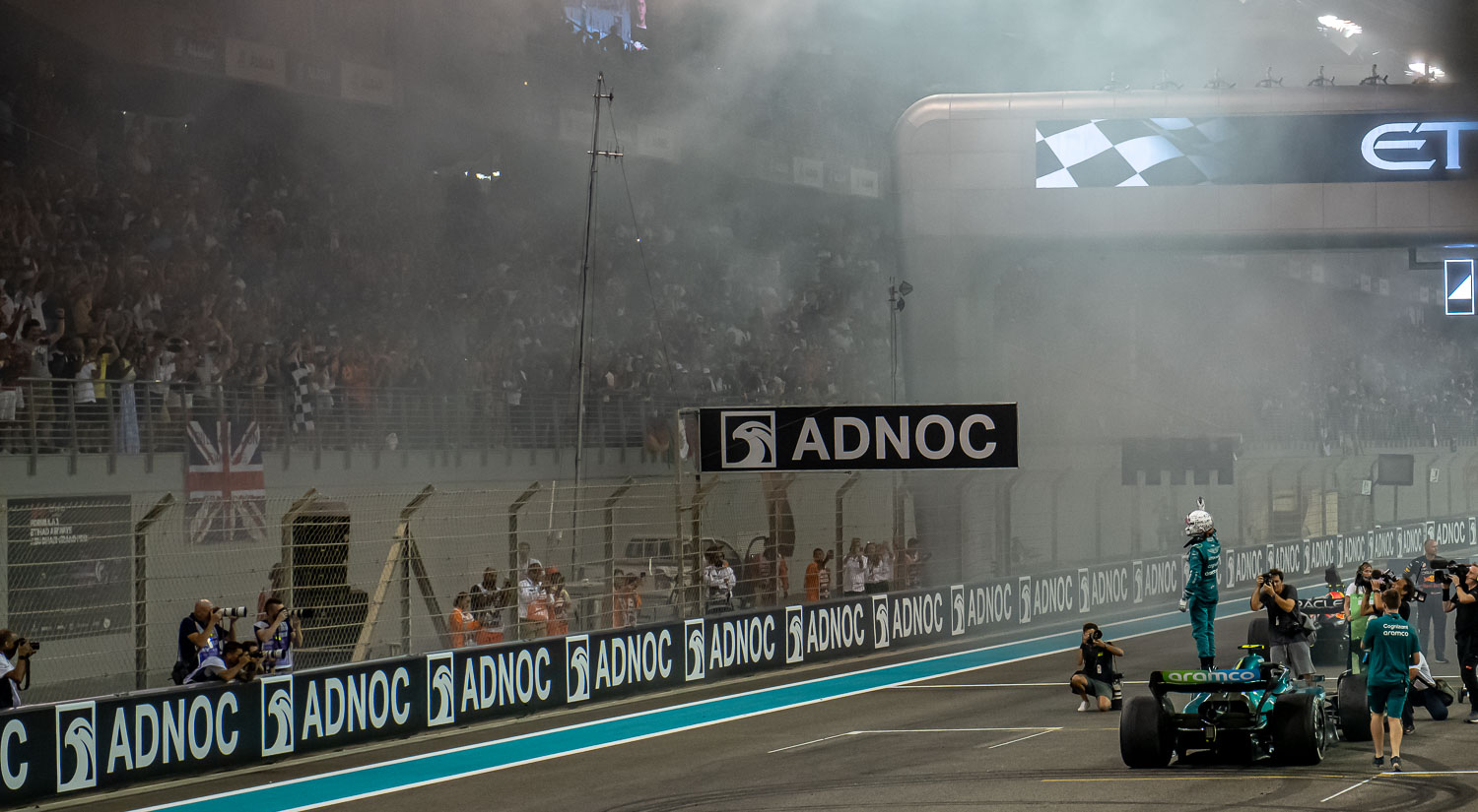 Sebastian Vettel - Aston Martin, Yas Marina, 2022
