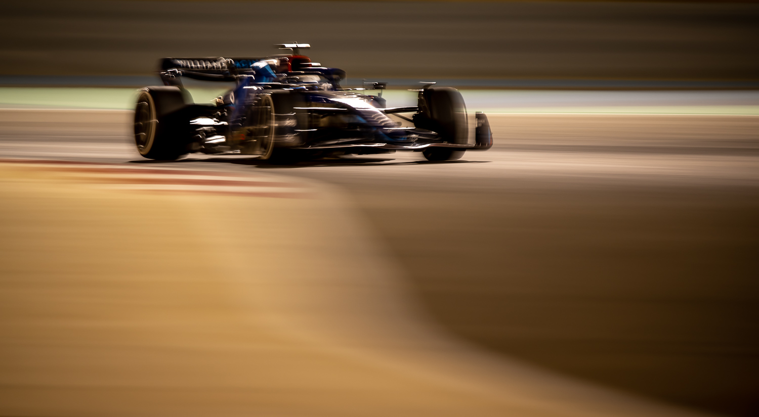 Nicholas Latifi - Williams, Winter Testing, Bahrain International Circuit, 2022