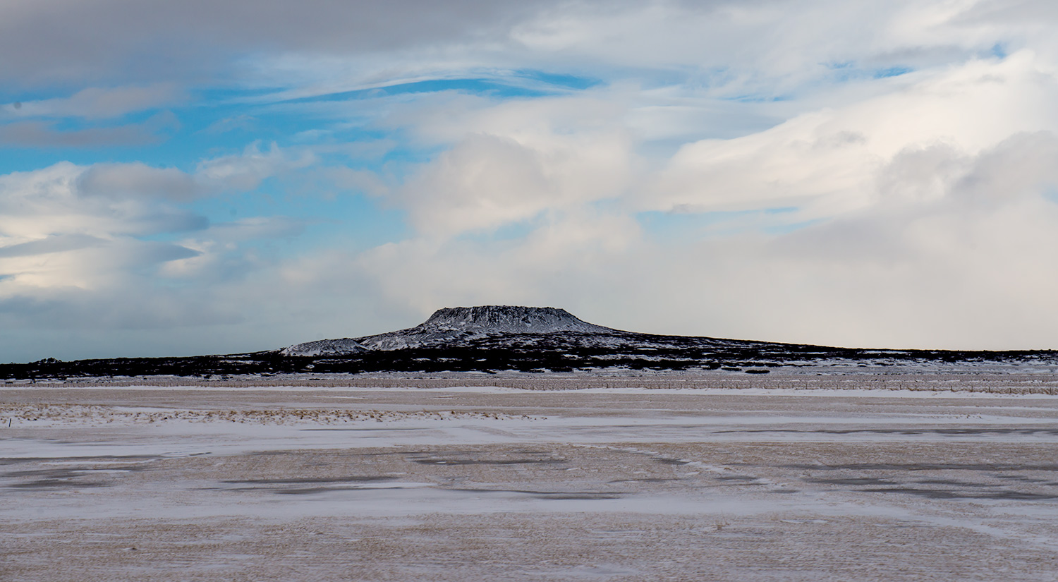 The road to Reykjavík
